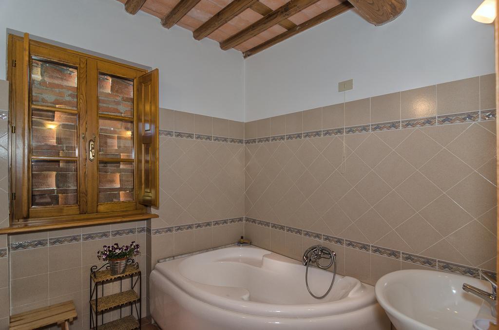 Agriturismo Ai Linchi Лукка Экстерьер фото